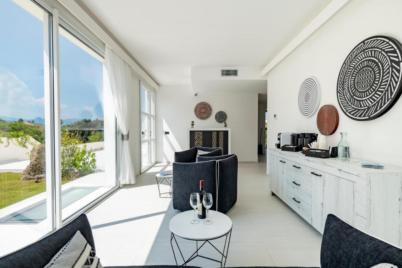 Cara A Bentu - Charming Rooms Тортолі Екстер'єр фото