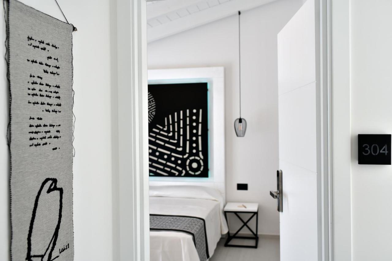 Cara A Bentu - Charming Rooms Тортолі Екстер'єр фото
