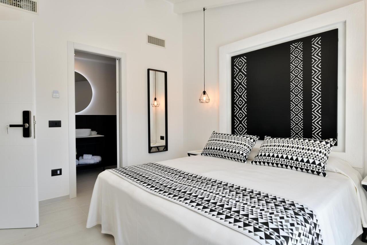 Cara A Bentu - Charming Rooms Тортолі Екстер'єр фото