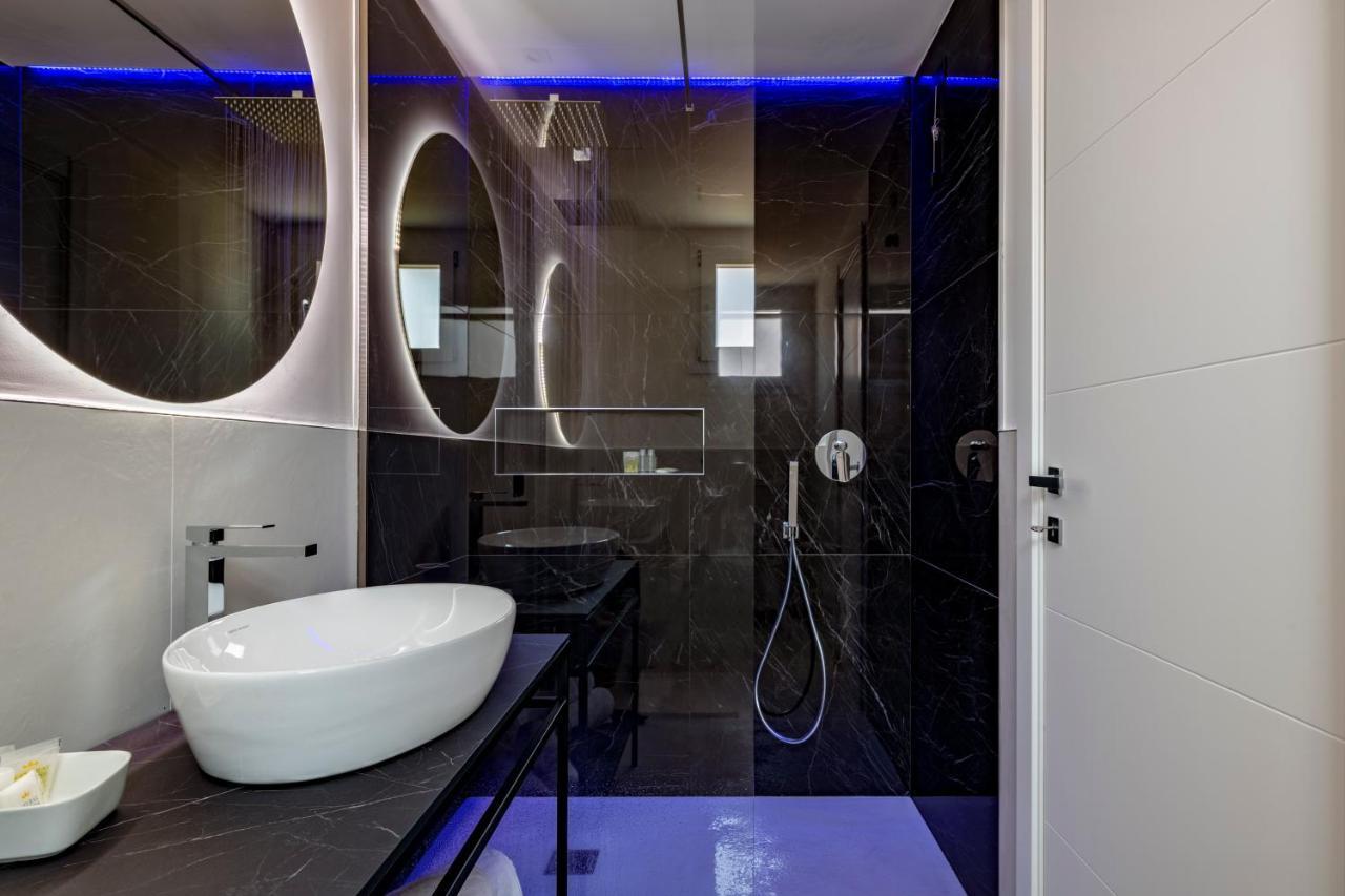 Cara A Bentu - Charming Rooms Тортолі Екстер'єр фото
