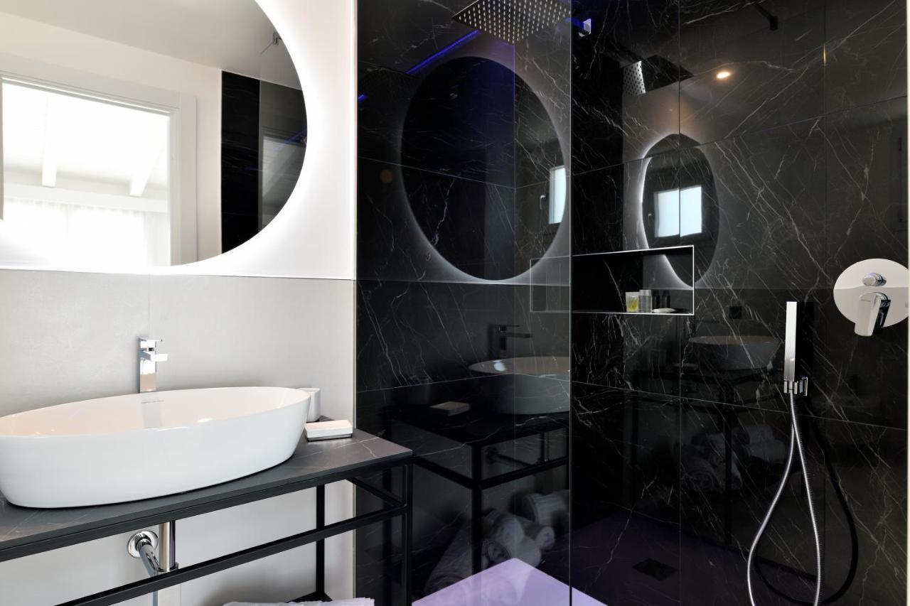 Cara A Bentu - Charming Rooms Тортолі Екстер'єр фото