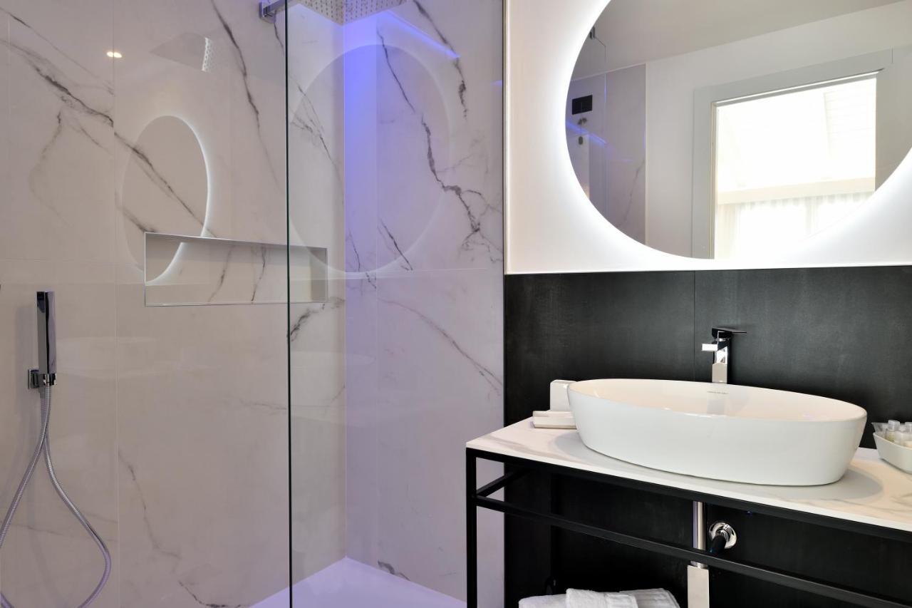 Cara A Bentu - Charming Rooms Тортолі Екстер'єр фото