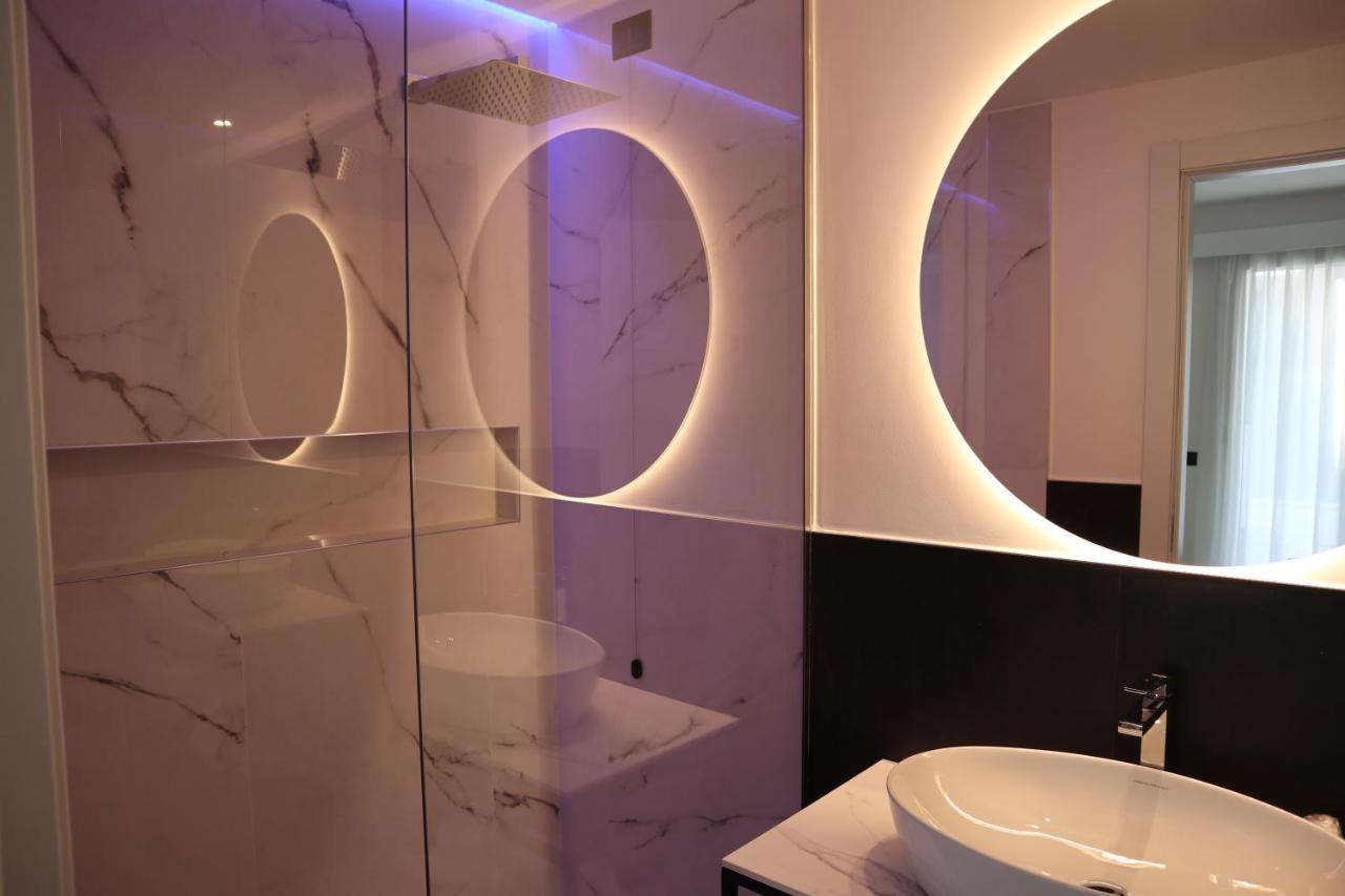 Cara A Bentu - Charming Rooms Тортолі Екстер'єр фото